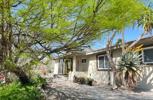 Riverside House | GIA · Fun-Filled Retreat w/Pool & Game Room |Sleeps 10+