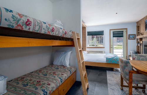 Kirkwood Condo | Glove Rock Gala 226 Studio at The Meadows