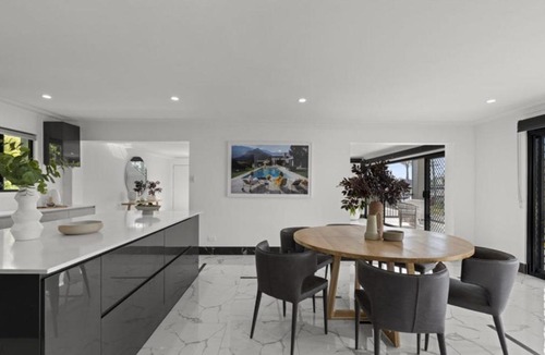 Bundall Apartment | Gold Coast Luxe Retreat