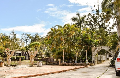Nerang House | Gold Coast Nerang 99 House