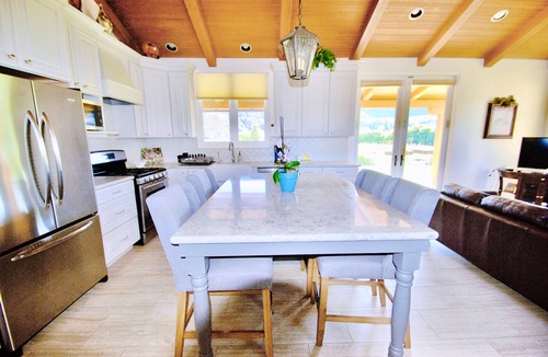 Santa Ynez Cottage | Gold Medal Vineyard/Beautiful Setting/Full Kitchen/Hypoallergenic