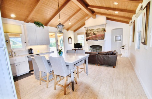 Santa Ynez Cottage | Gold Medal Vineyard/Beautiful Setting/Full Kitchen/Hypoallergenic