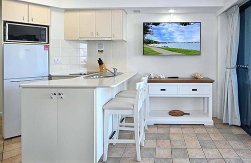 Golden Beach Apartment | Golden Beach, Ocean Views, Passage at your Doorstep