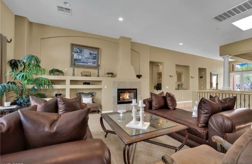 Summerlin House | Golden Hour Estate-Pool/jacuzzi/Gated/Lux