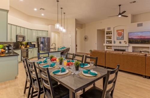 Western Skies House | Golf Course VIEW: Htd POOL, Hot Tub, Fire Pit, Game Room w/Pool Table, TVs All BRs, 2 Kid's Bikes
