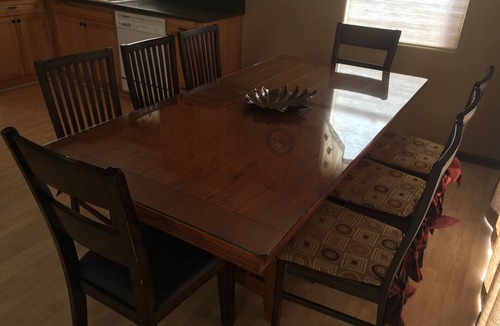 Julian House | Gorgeous Lake View, next to meadow, WiFi, Game Room, wildlife