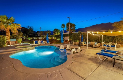 Araby Commons House | Gorgeous Spacious Villa in Palm Springs, sitting on half an acre!