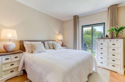 Estombar Apartment | Gramacho Golf Bungalow private garden and terrace shared pool