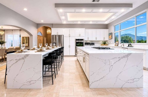 Ramona House | Grand 9BR Estate w/Resort Pool & Outdoor Oasis