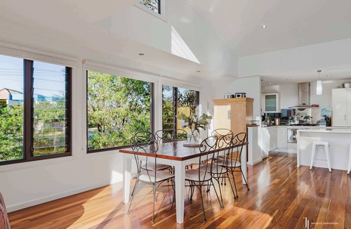 Denhams Beach House | Grays at Denhams Luxury by the beach