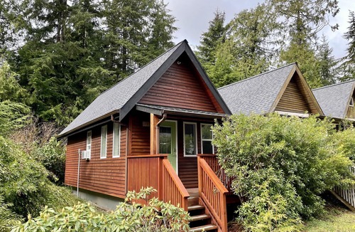 Ucluelet Cabin | Great Cabin in close to walking trails and beaches - 13T