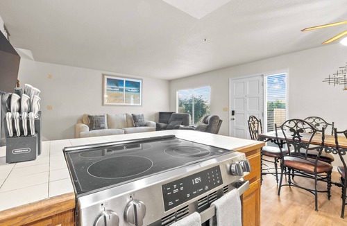 Lake Havasu City House | Great Townhome on the Island.Launch your boat in minutes