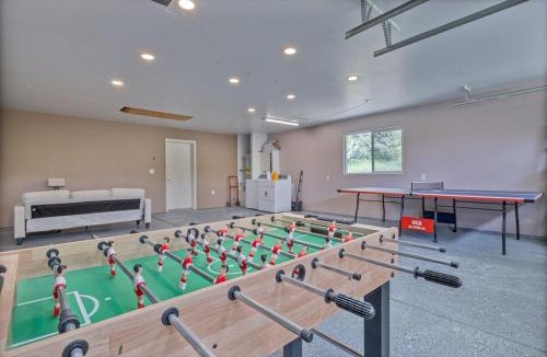Oakhurst Villa | Green Meadows at Sky Ranch, 13 miles from Yosemite
