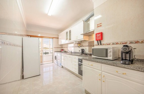 Charneca de Caparica e Sobreda Apartment | GuestReady - Caparica Beach Lover's Dream