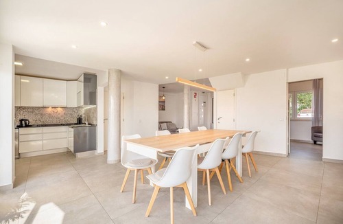 Caparica Apartment | GuestReady - Amor & Mar