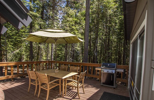 McKinney Estates House | Hamm Haus: Lovely and Serene Homewood Cabin