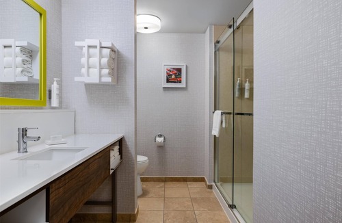 North Las Vegas Hotel | Hampton Inn Las Vegas North Speedway