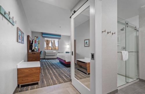 Morro Bay Hotel | Hampton Inn Morro Bay