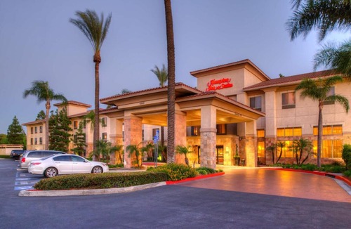 Ontario Hotel | Hampton Inn & Suites Ontario