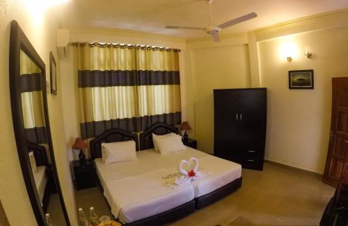 Dharavandhoo House | Hanifaru Transit Inn