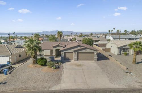 Lake Havasu City Villa | Havasu Appaloosa - Pool, Parking, Central
