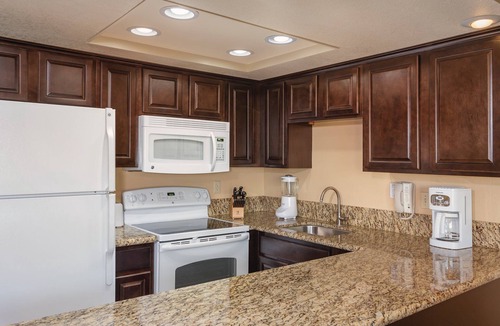 Lake Havasu City House | Havasu Dunes Resort - Unforgettable Fun and Convenience at Lake Havasu!