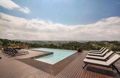 Batalha Villa | Haven Nature Villa I by Feel Discovery