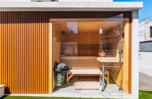 Ajuda Villa | Heated Pool & Sauna Bliss - Luxury 4BR Villa