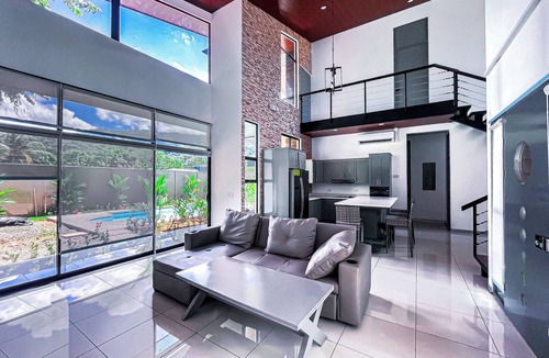 Uvita House | Hermoso Espacio en el Tropico de Costa Rica nla Linea del Pasifico sur