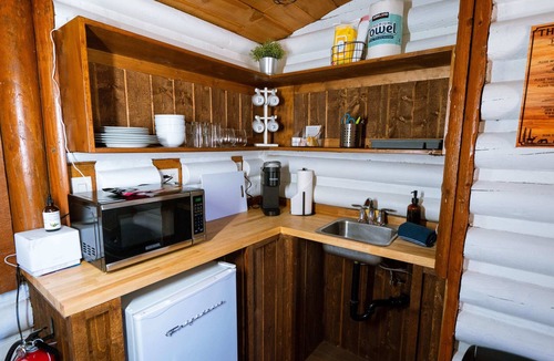Mount Laguna Cabin | Hiker's Haven Summary
