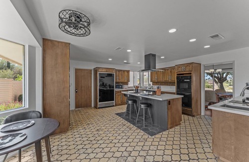 Wickenburg House | Hillside Oasis private estate , Golf course VIEW