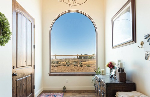 Santa Ynez House | Hilltop Villa in Wine Country