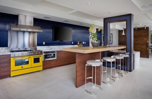 Little Italy Apartment | Hip Little Italy Studio w/Gym, BBQ & Pool, nr light rail, by Blueground