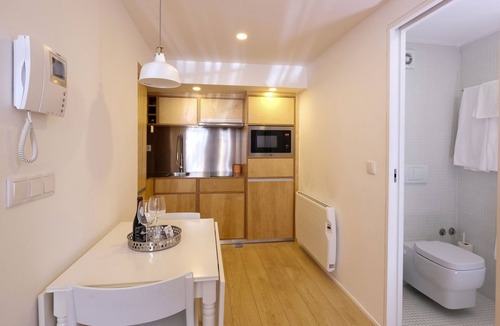 Esculca Apartment | historic building in the heart of Viseu with wifi-B-Viseu