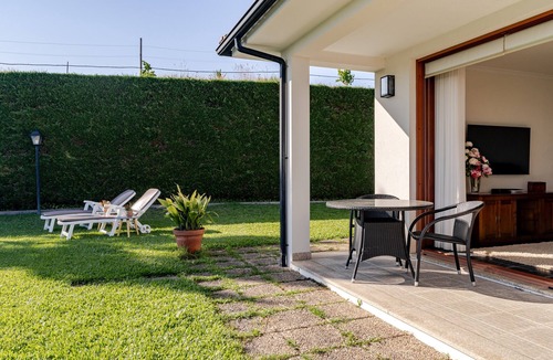 Agilde House | Holiday Home 'Quinta Do Outeirinho - Deluxe' with Mountain View, Wi-Fi and Air Conditioning