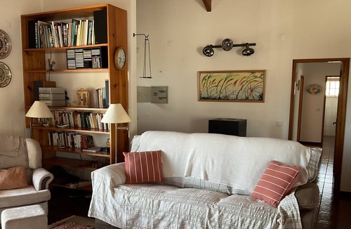 Sao Martinho do Porto Ski Chalet | Holiday home with garden and patio. Perfect spot to explore La Costa da Prata!