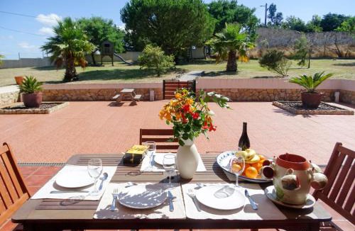 Torres Vedras House | Holiday Home All Welcome - TOV120 by Interhome