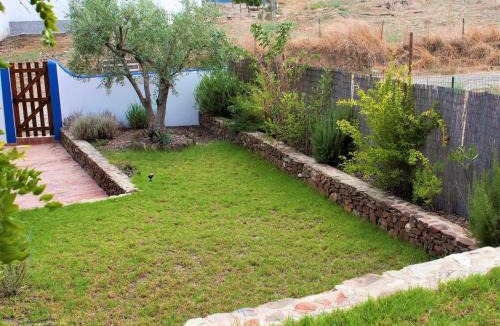 Mertola House | Holiday Home in Guadiana Park near River