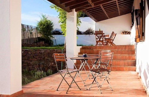 Mertola House | Holiday Home in Guadiana Park near River