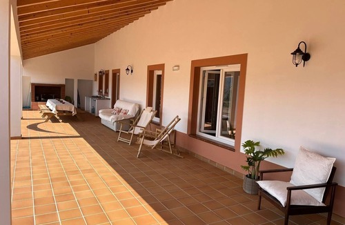 Baiona House | Holiday Home 'Ter Portela A Casa Do Mestre' with Mountain View, Shared Terrace and Wi-Fi
