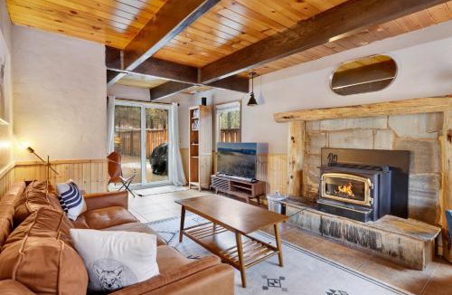 Woodlands House | Holiday homes in CA, USA