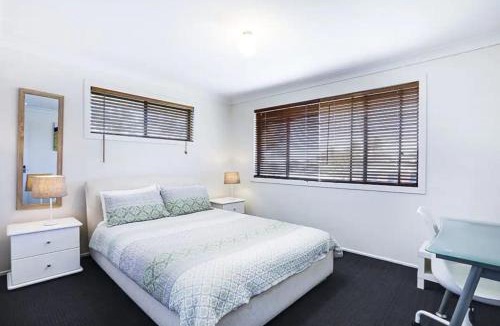 Ashmore House | Holiday homes in Gold Coast, Australia