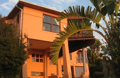 Wavecrest House | Holiday house Jeffreys Bay for 1 - 7 persons with 3 bedrooms - Luxury holiday home