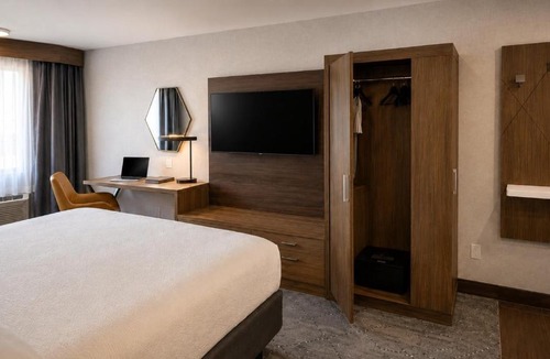 Mountain View Hotel | Holiday Inn Express Mountain View South Palo Alto by IHG