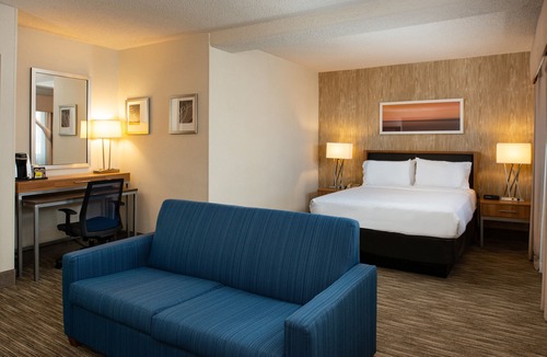 Burlingame Hotel | Holiday Inn Express San Francisco Airport South by IHG