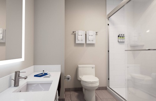 Ridgecrest Hotel | Holiday Inn Express & Suites Ridgecrest - China Lake by IHG