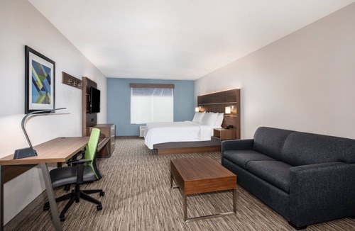 Chowchilla Hotel | Holiday Inn Express & Suites Chowchilla - Yosemite Park Area by IHG