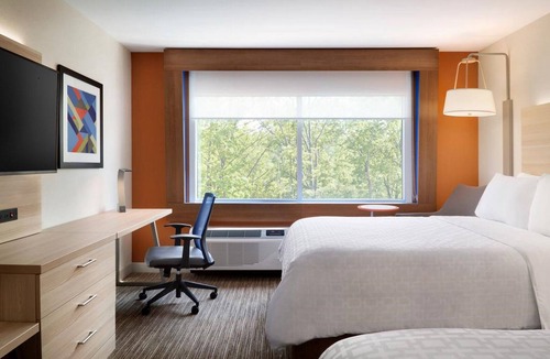 Blythe Hotel | Holiday Inn Express & Suites Blythe by IHG