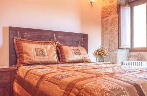 Vila Ruiva House | Homerez - House 2 km away from the beach for 6 ppl. at Fornos de Algodres