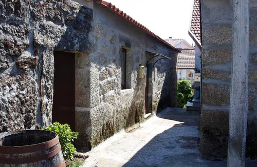 Viseu House | Homerez - Spacious house for 7 ppl. with terrace at Nogueira
